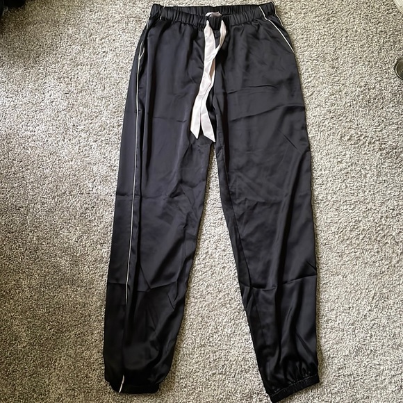 Victoria's Secret Other - NWOTS VICTORIA SECRET SILK JOGGER PAJAMAS